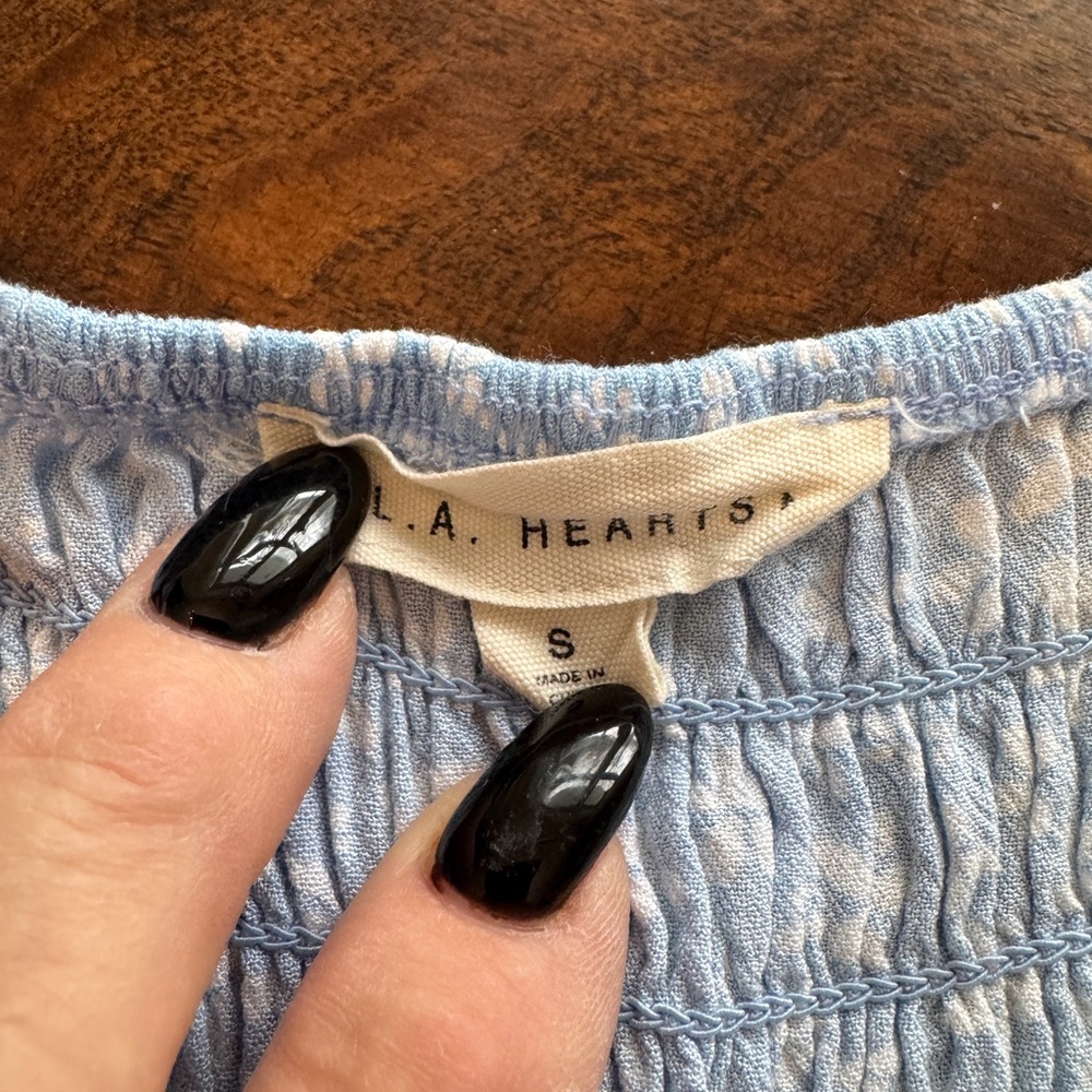 La Hearts Long Sleeved Top- Size Small - Picture 5 of 8